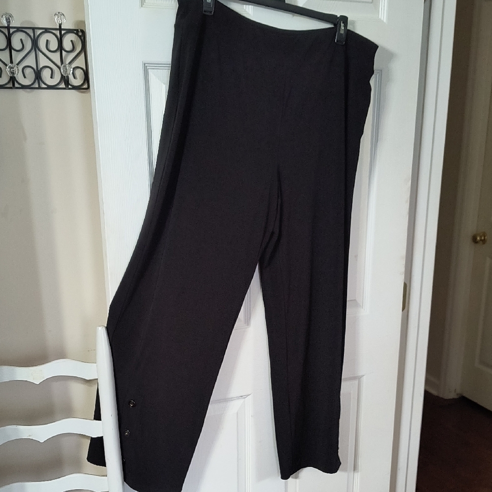Susan Graver Wide Leg Pull-On Pants in Black